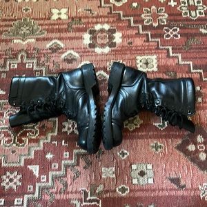 Black Corcoran Brand Steel Toed Boots, men’s 6.5/women’s 7.5